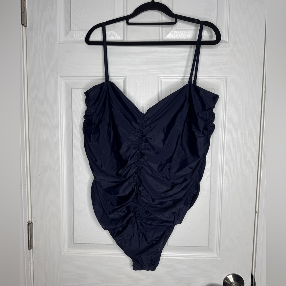 J Crew NWT‎ Plus Size 24 Ruched sweetheart one-piece Swimsuit Navy Blue Padded